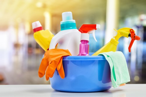 Deep cleaning service for a Kennington home kitchen