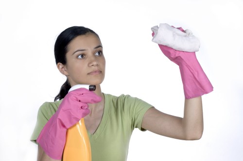 Thorough vacate cleaning service for homes and small businesses in Kennington